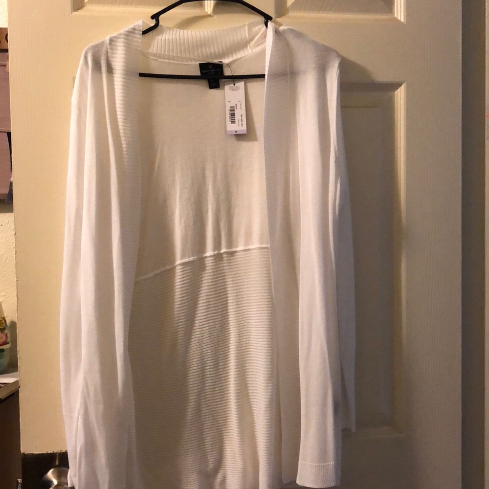 Cardigan - Picture 2 of 2